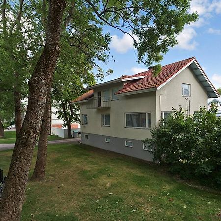 Majoitushuoneisto Tuomipuisto Apartamento Naantali Exterior foto